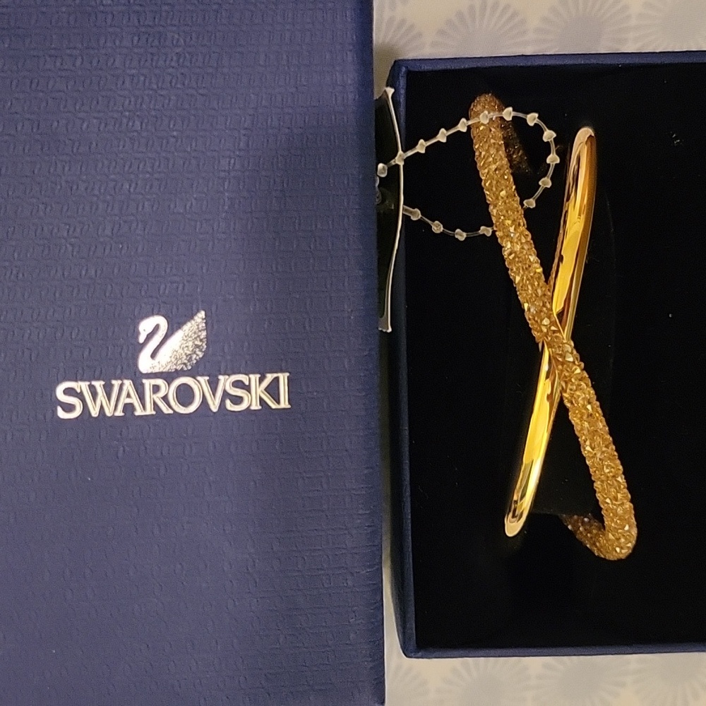 Swarovski cuff twist bracelet